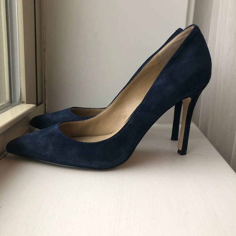 Bcbgeneration blue suede heels size 8